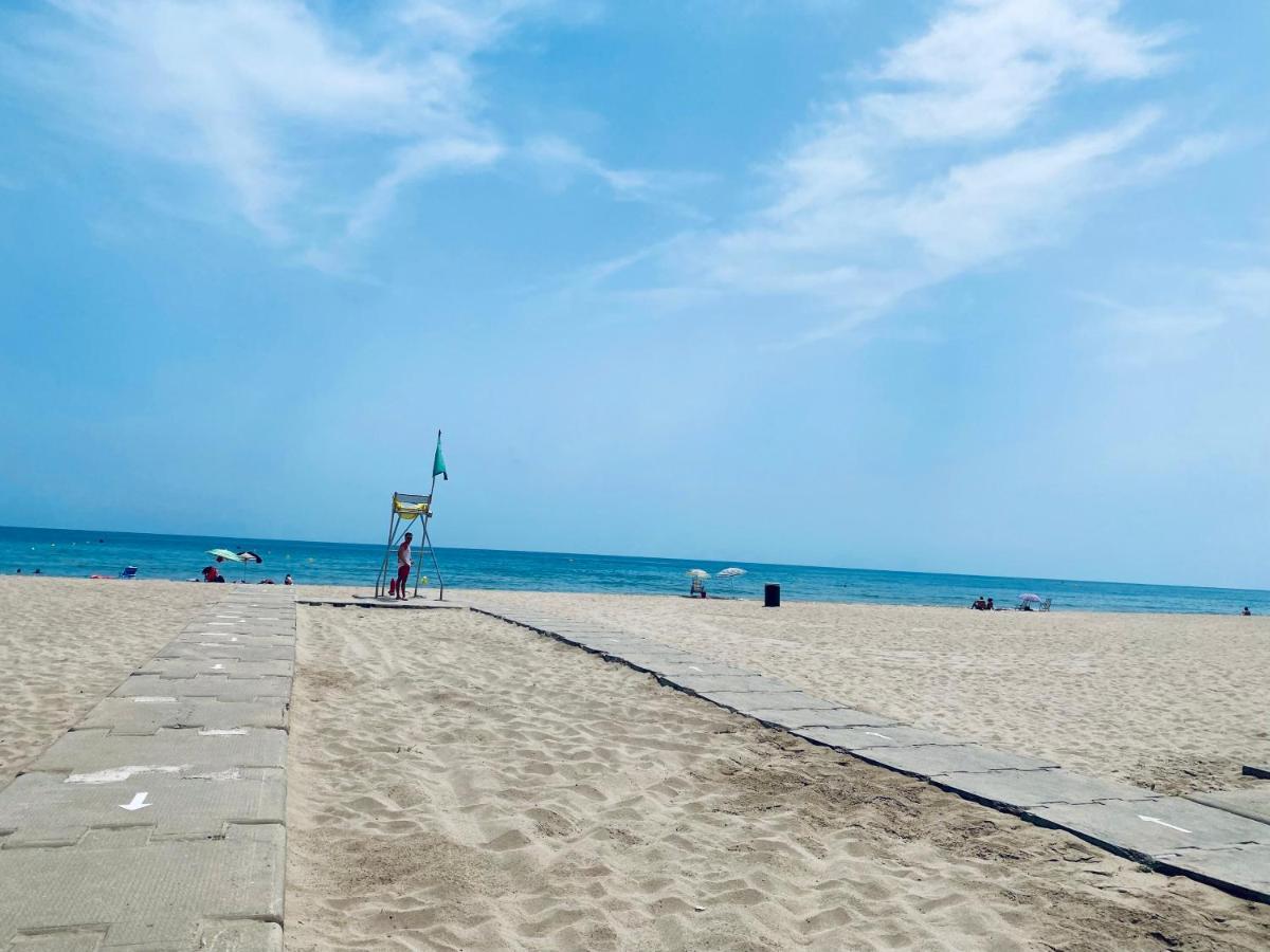 Apartamento Completo Frente Al Mar Крейсел Екстериор снимка